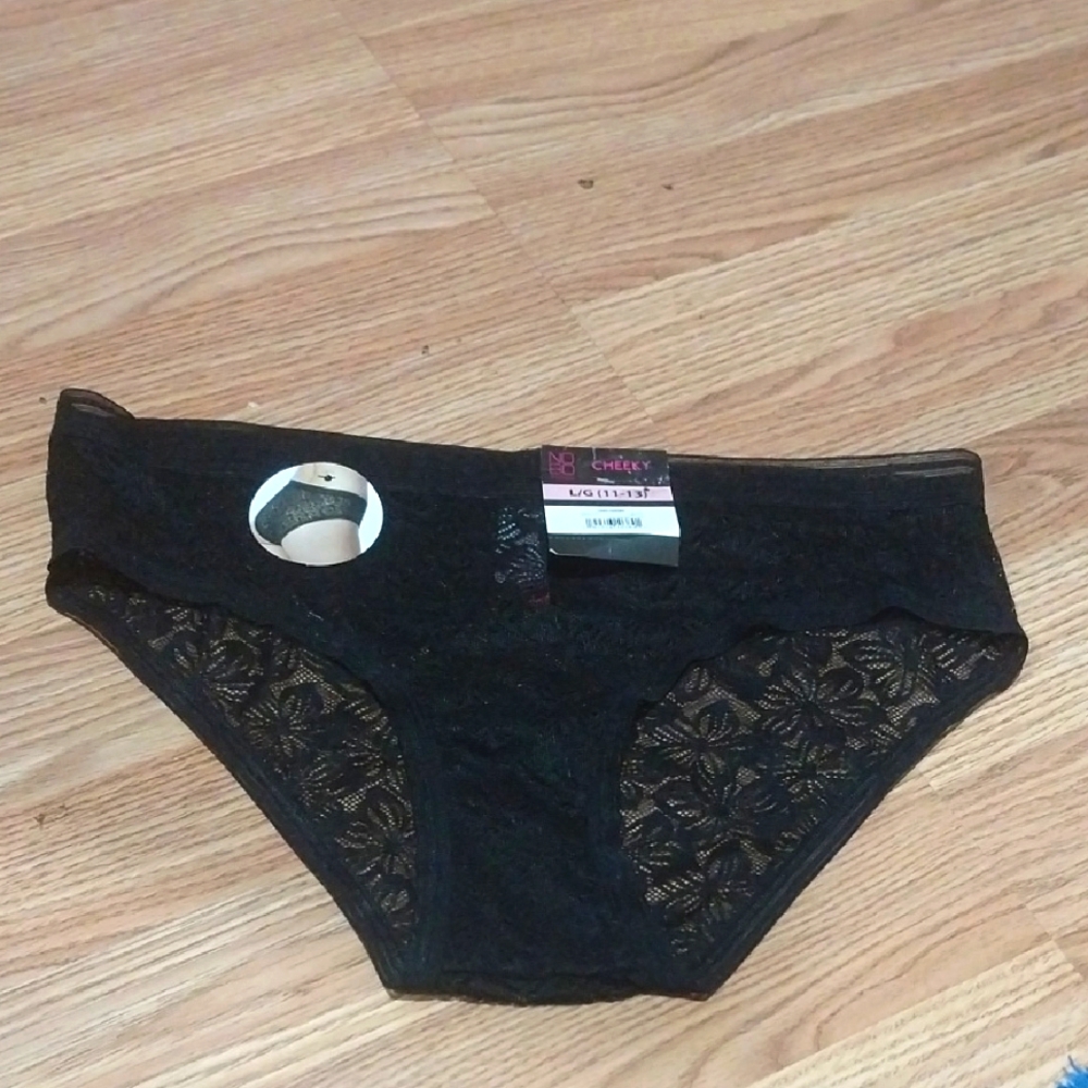 Black Lace Bikini Panties Cheeky NWT